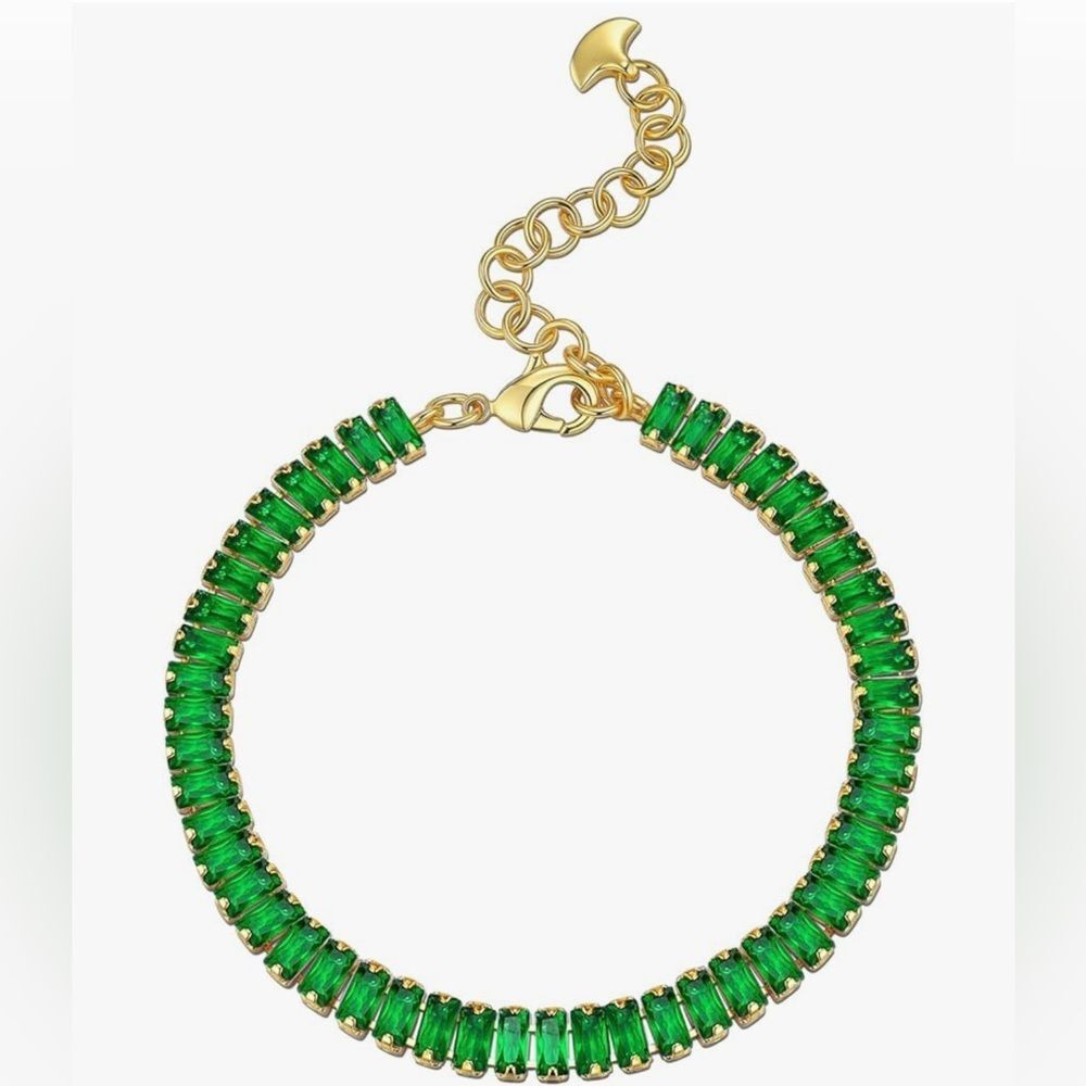 NEW 18K Gold Plated Adjustable Green Emerald Color Bracelet